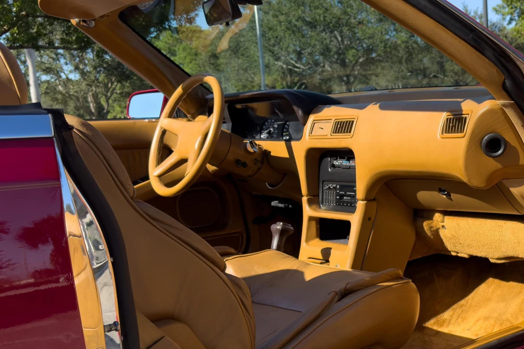 1989 Chrysler TC by Maserati - Image 24 of 31