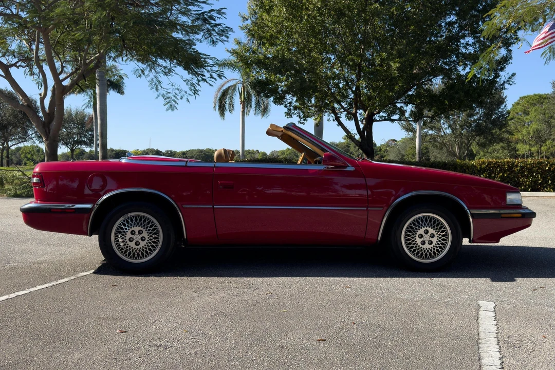 1989 Chrysler TC by Maserati - Image 3 of 31