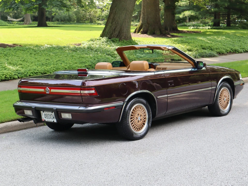 1989 Chrysler TC by Maserati - Image 19 of 31