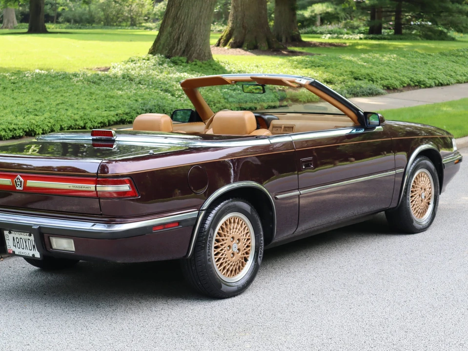 1989 Chrysler TC by Maserati - Image 20 of 31