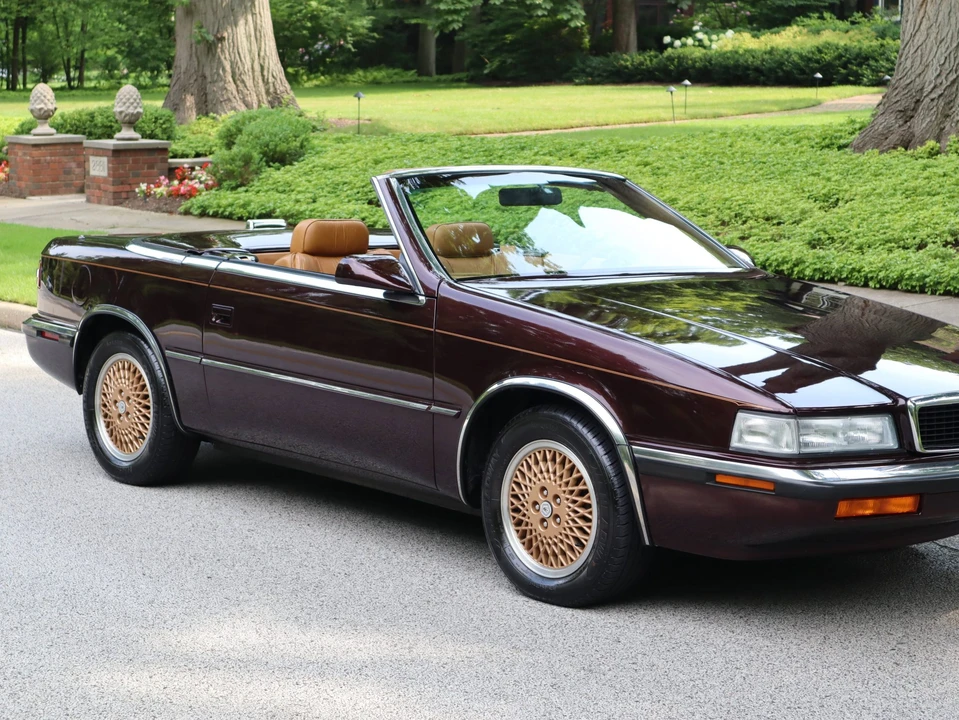 1989 Chrysler TC by Maserati - Image 17 of 31