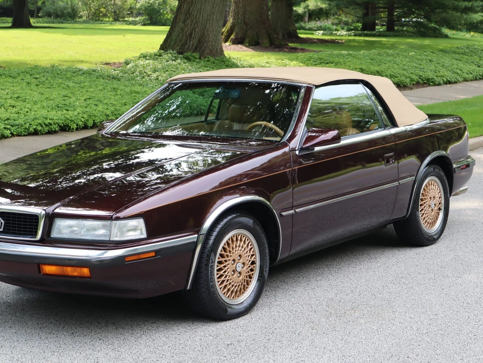 1989 Chrysler TC by Maserati - Image 25 of 31