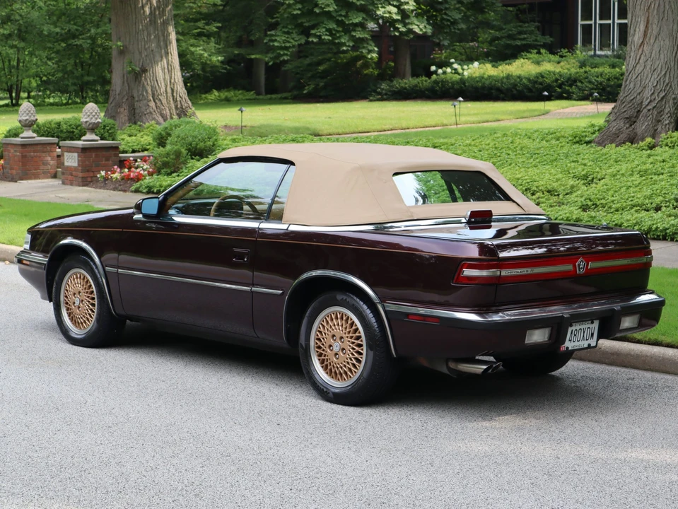 1989 Chrysler TC by Maserati - Image 31 of 31