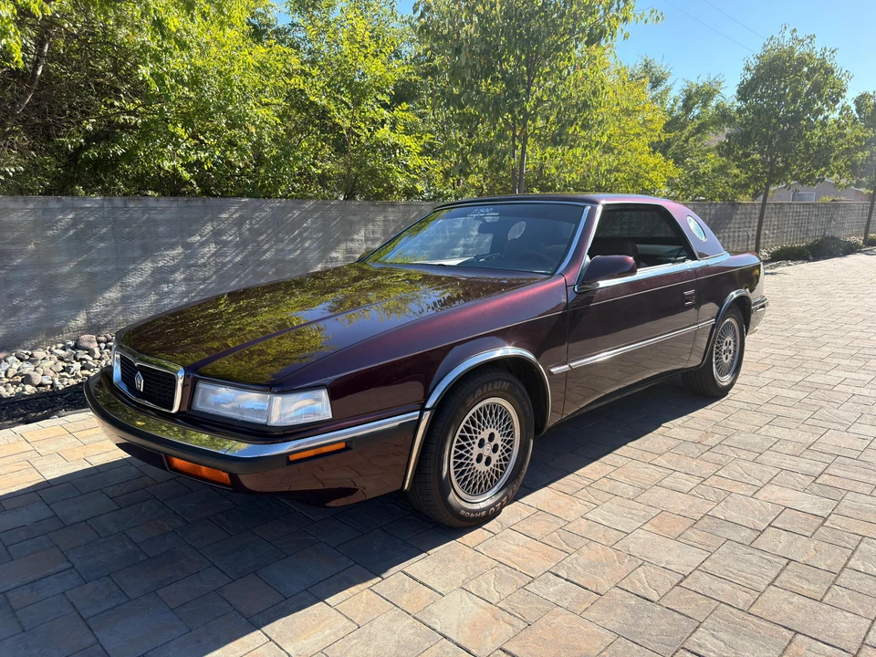 1989 Chrysler TC by Maserati - Image 18 of 31