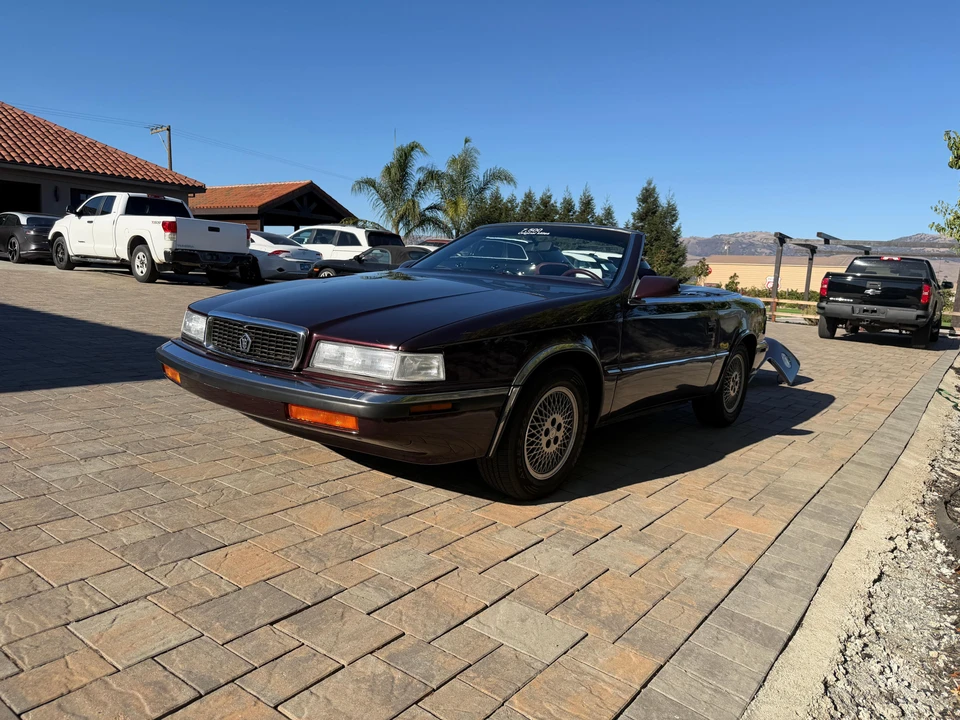 1989 Chrysler TC by Maserati - Image 7 of 31