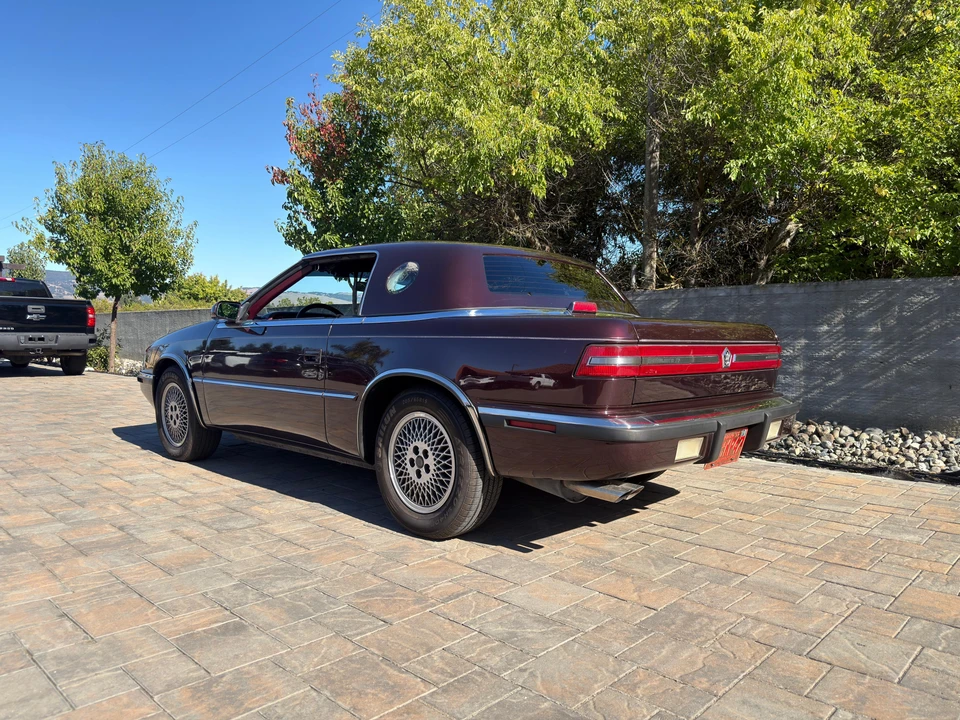 1989 Chrysler TC by Maserati - Image 22 of 31