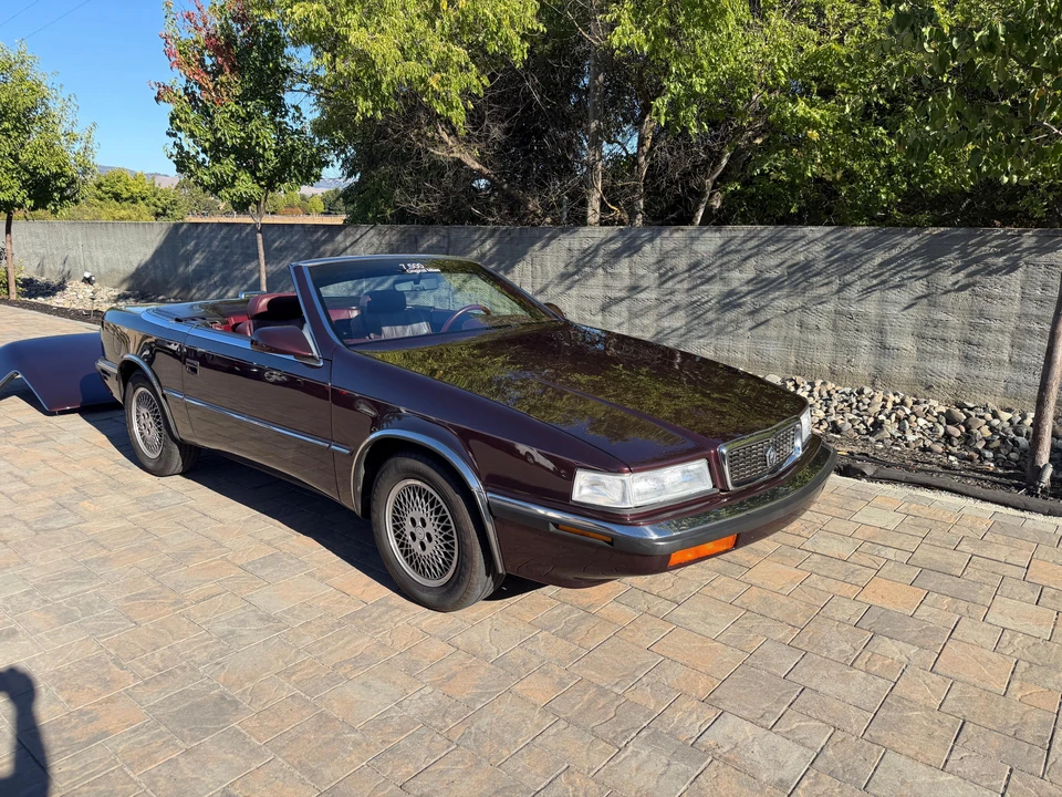 1989 Chrysler TC by Maserati - Image 13 of 31