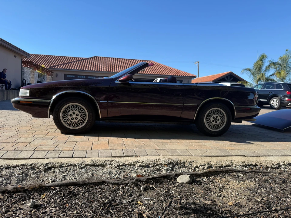 1989 Chrysler TC by Maserati - Image 8 of 31