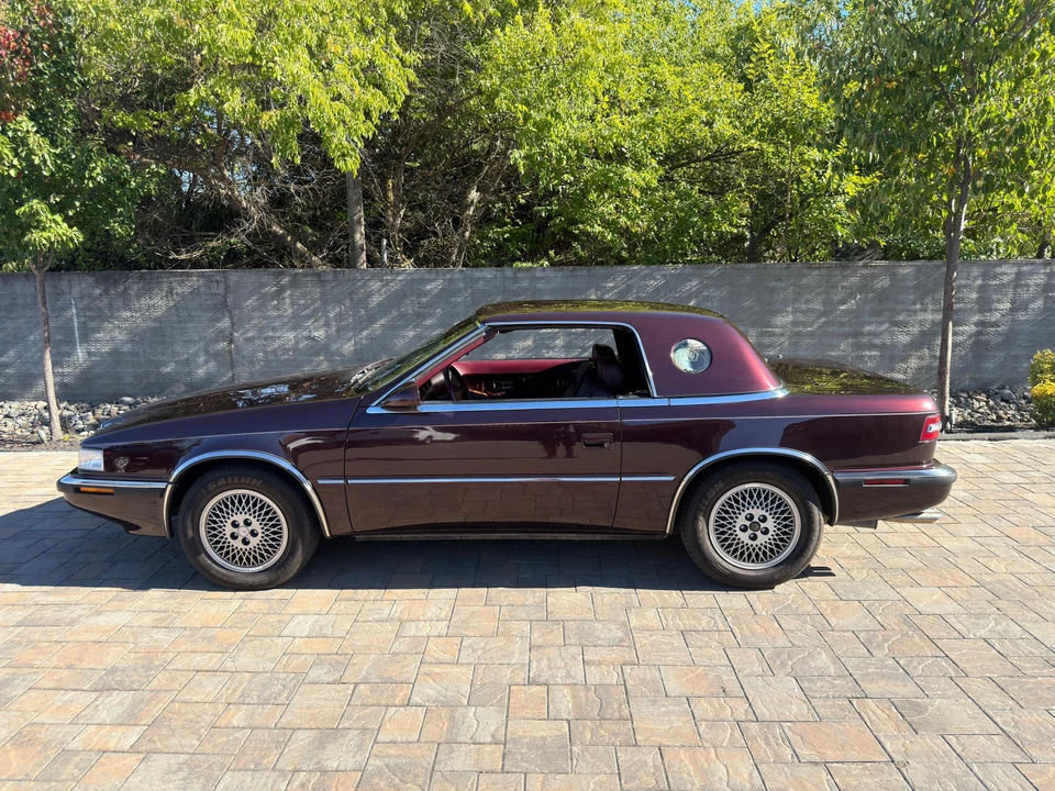 1989 Chrysler TC by Maserati - Image 19 of 31