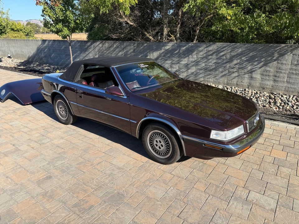 1989 Chrysler TC by Maserati - Image 15 of 31