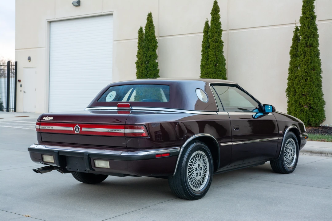1989 Chrysler TC by Maserati - Image 25 of 31