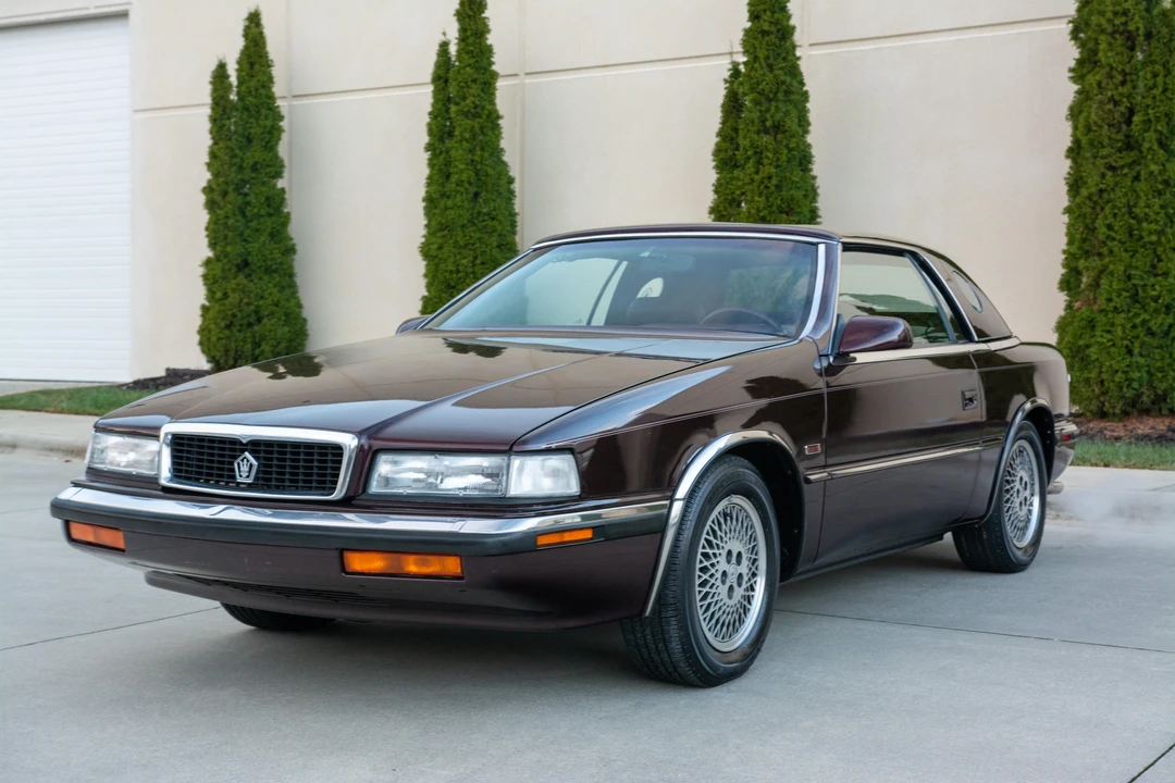 1989 Chrysler TC by Maserati - Image 18 of 31