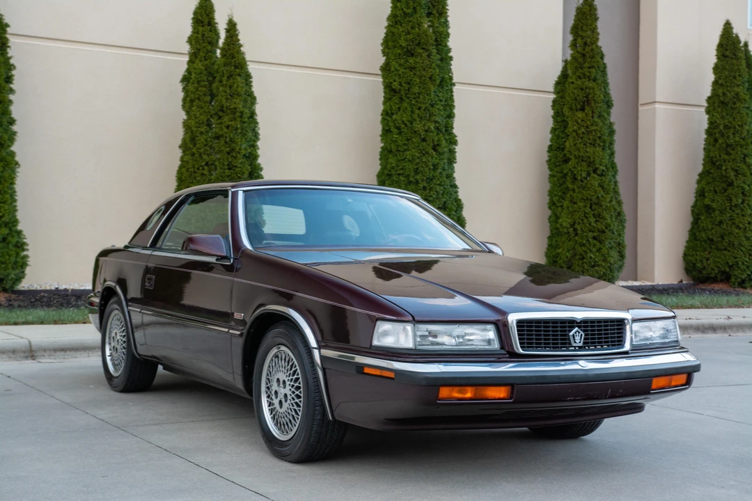 1989 Chrysler TC by Maserati - Image 29 of 31