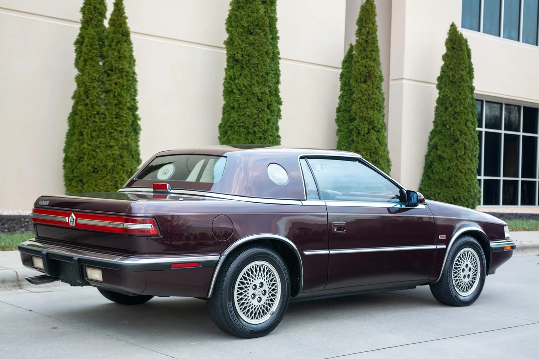 1989 Chrysler TC by Maserati - Image 26 of 31