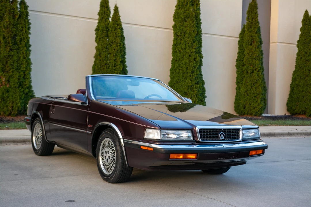1989 Chrysler TC by Maserati - Image 15 of 31