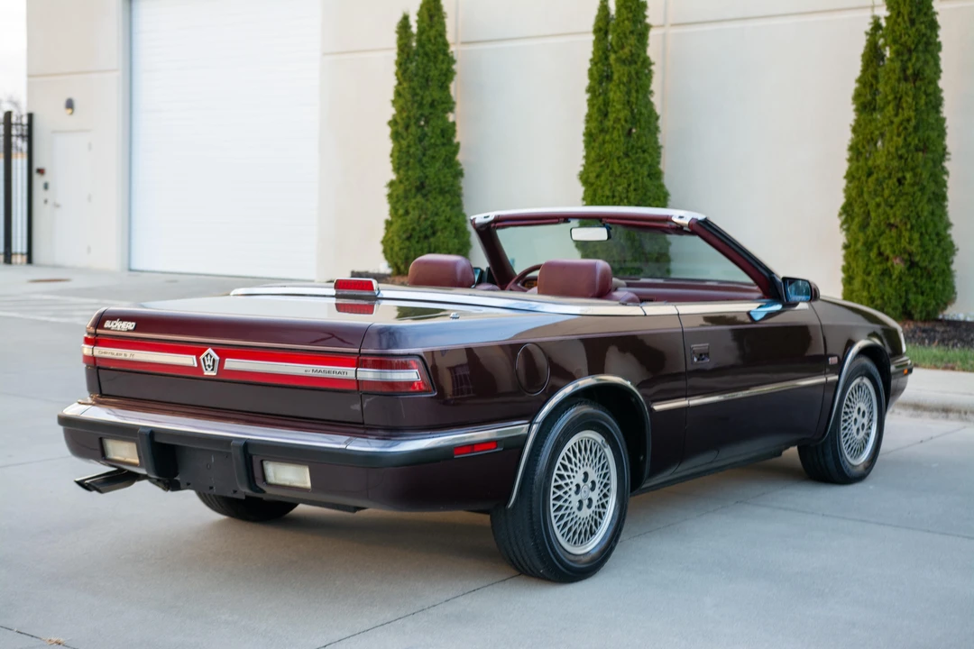 1989 Chrysler TC by Maserati - Image 11 of 31