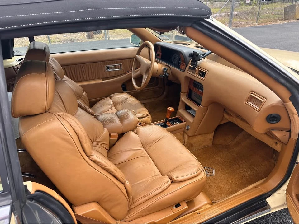 1989 Chrysler TC by Maserati - Image 9 of 18