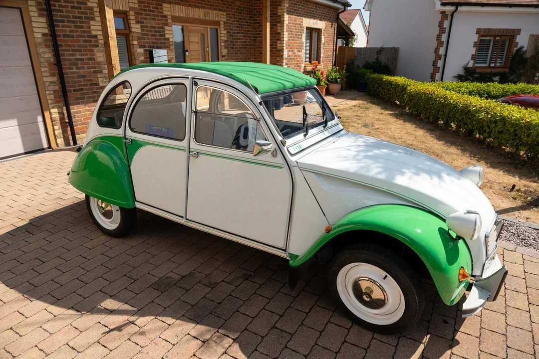 1989 Citroen 2CV - Image 2 of 30