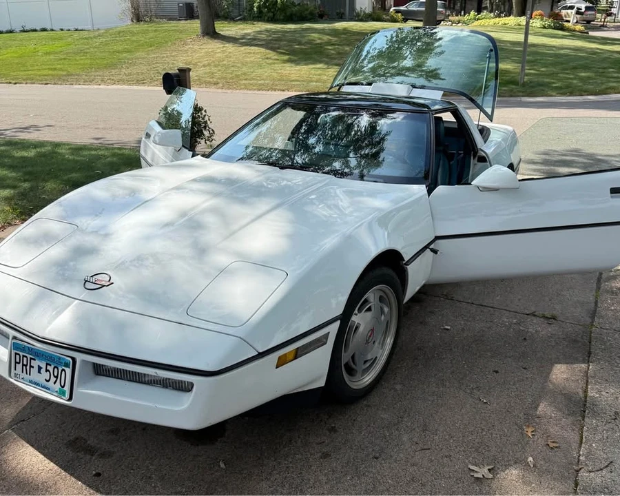 1989 Chevrolet Corvette C4 - Image 9 of 10