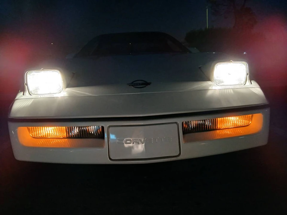 1989 Chevrolet Corvette C4 - Image 17 of 21