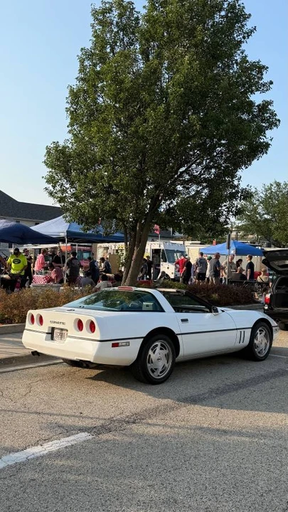 1989 Chevrolet Corvette C4 - Image 4 of 5