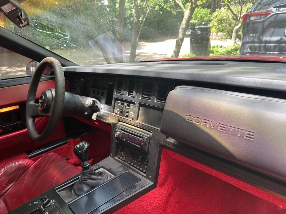 1989 Chevrolet Corvette C4 - Image 2 of 10