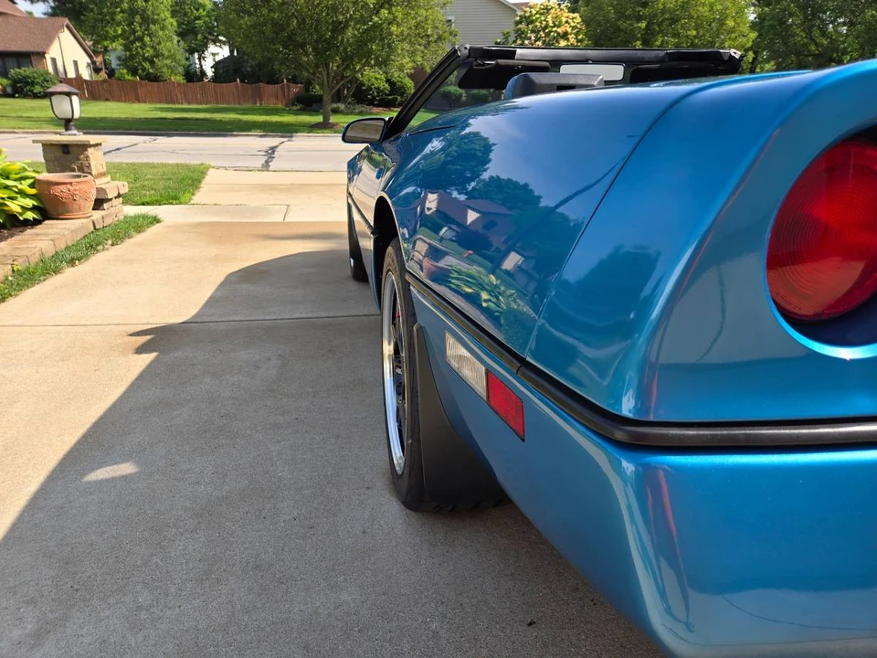 1989 Chevrolet Corvette C4 - Image 11 of 22