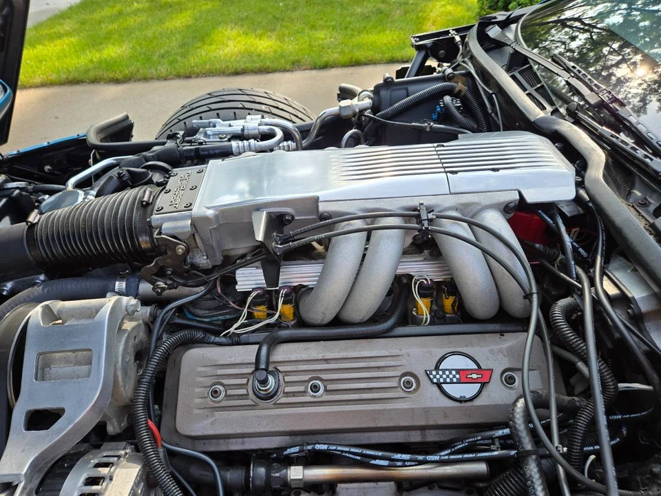 1989 Chevrolet Corvette C4 - Image 16 of 22