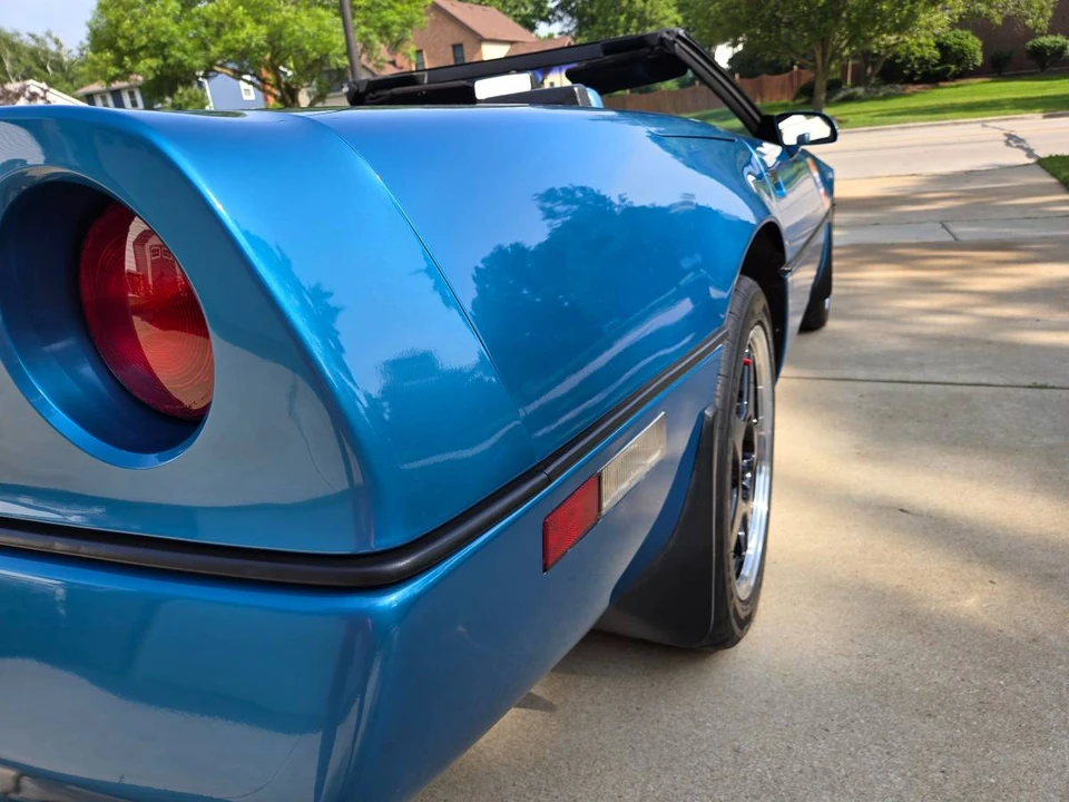 1989 Chevrolet Corvette C4 - Image 12 of 22