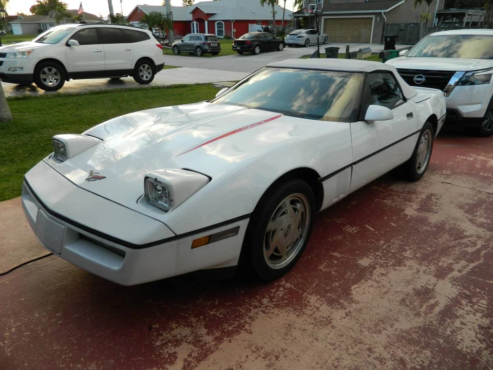 1989 Chevrolet Corvette C4 - Image 2 of 5