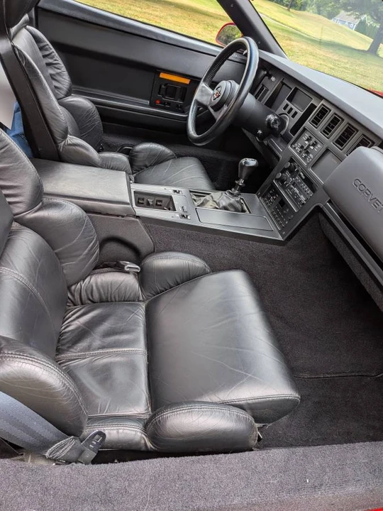 1989 Chevrolet Corvette C4 - Image 3 of 11