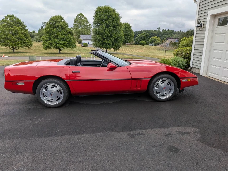 1989 Chevrolet Corvette C4 - Image 10 of 11