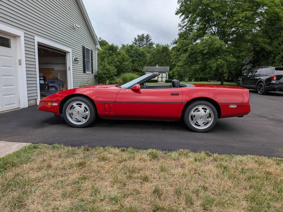 1989 Chevrolet Corvette C4 - Image 6 of 11