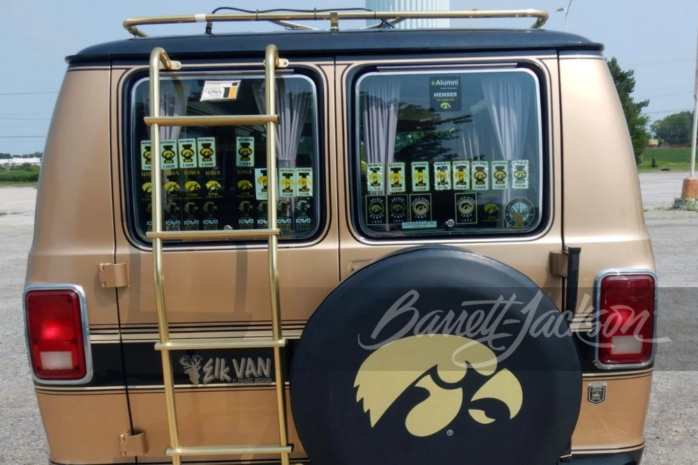 1989 Dodge Ram Van - Image 11 of 12