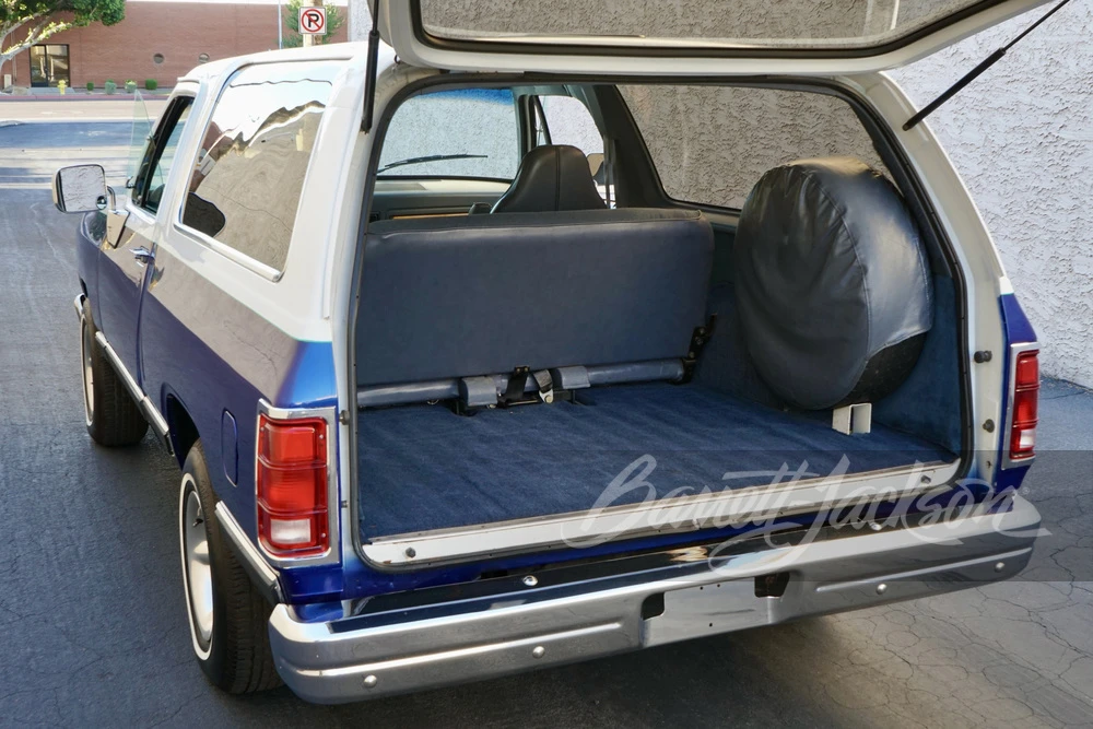 1989 Dodge Ramcharger - Image 15 of 20