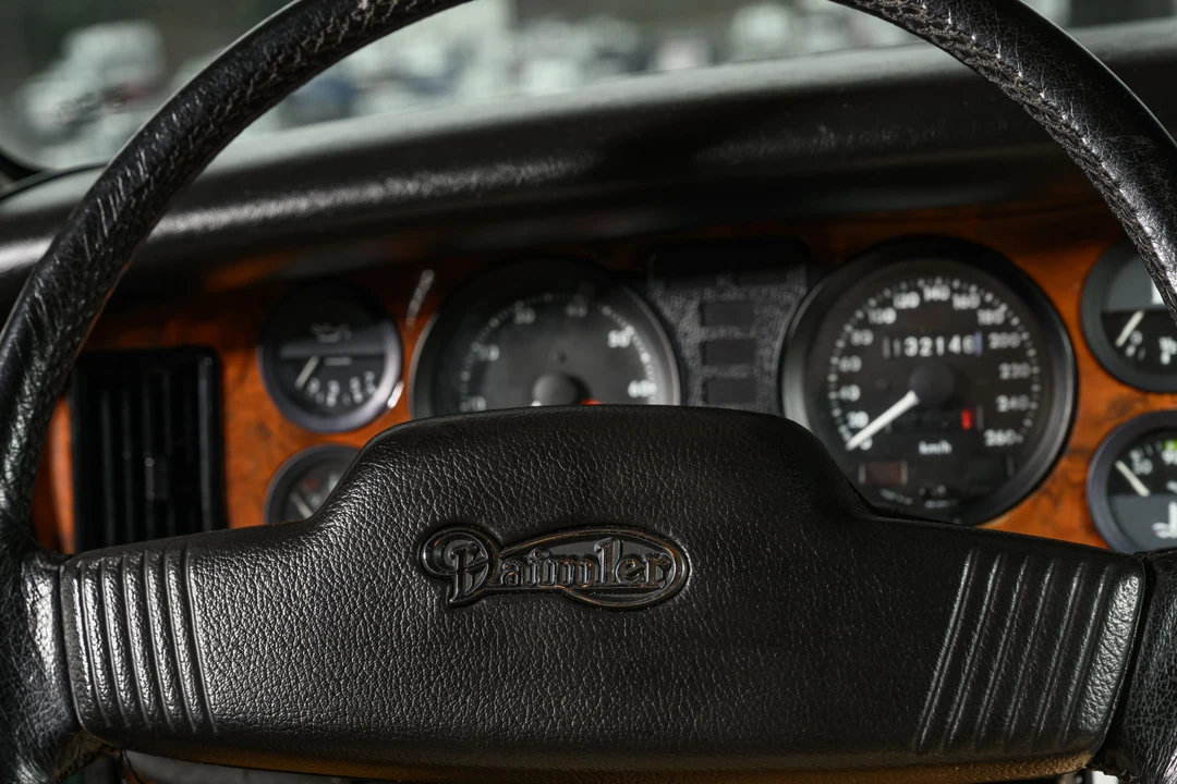 1989 Daimler - Image 17 of 31