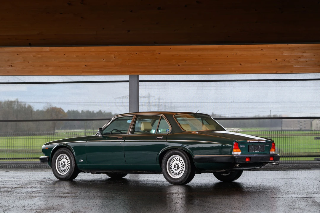 1989 Daimler - Image 6 of 31