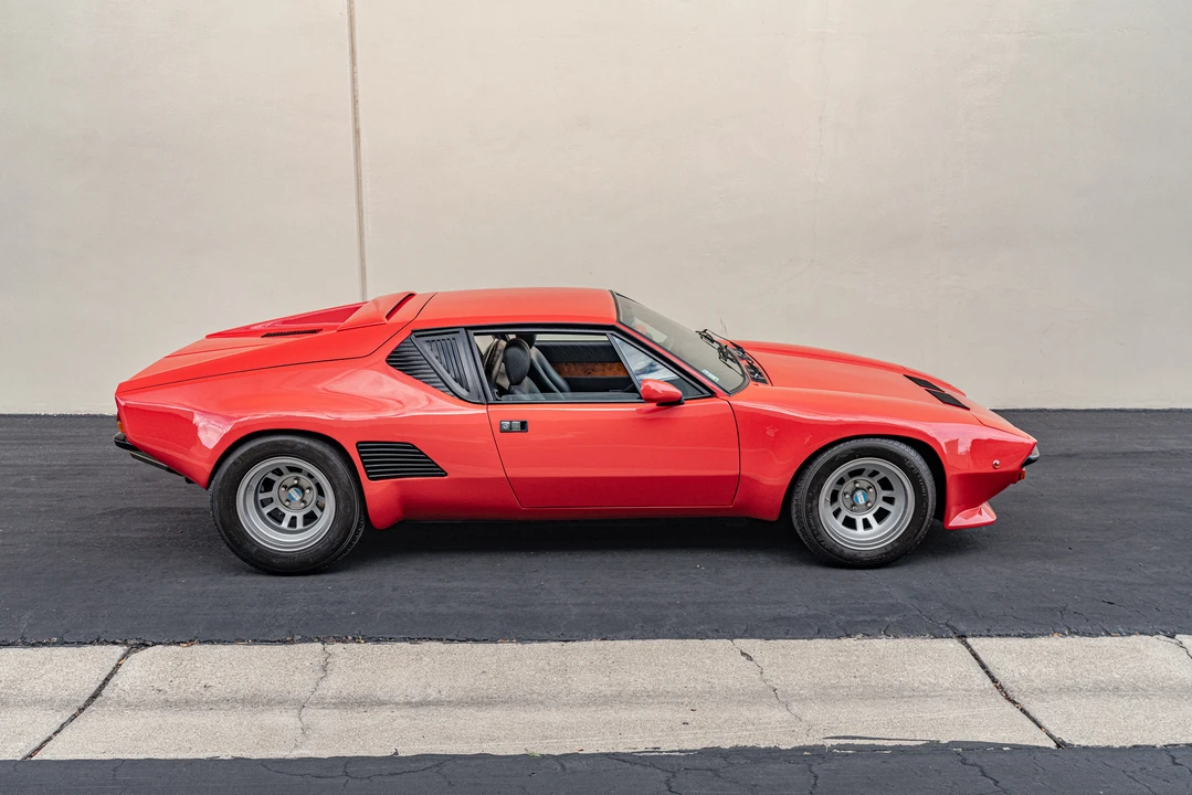 1989 DeTomaso Pantera - Image 16 of 31
