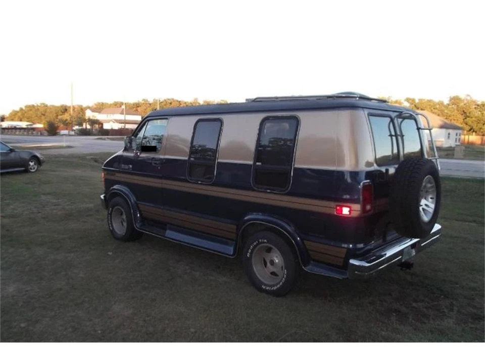 1989 Dodge D Series - Image 2 of 13