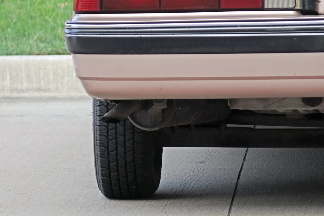 1989 Chrysler K-Car - Image 25 of 31