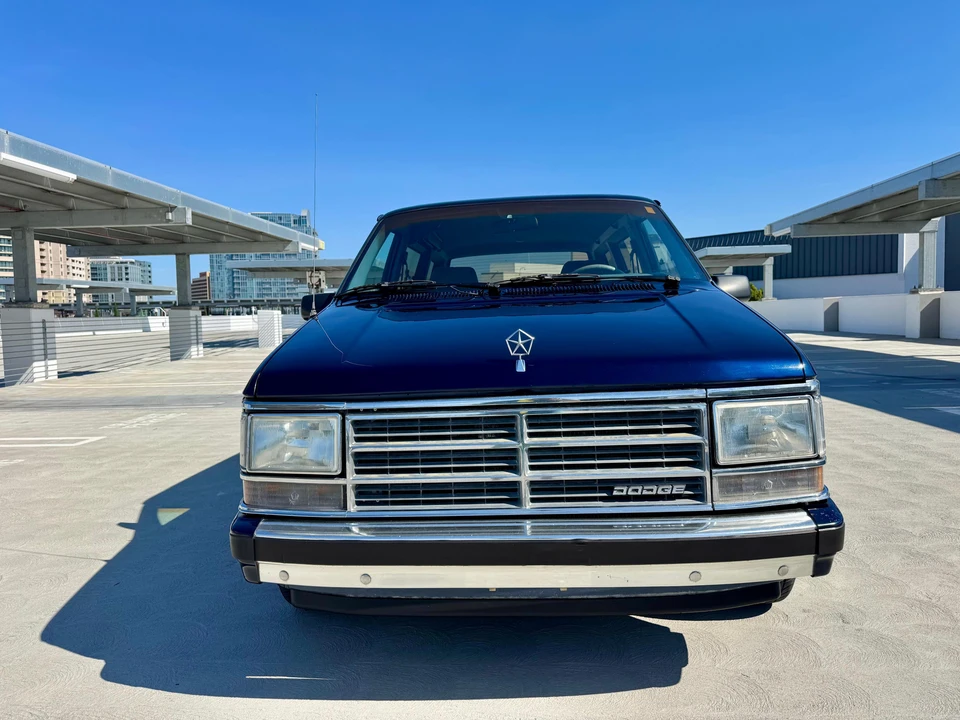 1989 Dodge Caravan - Image 7 of 31