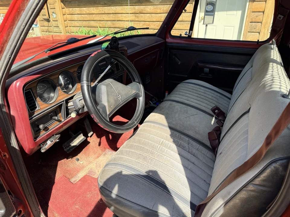 1989 Dodge D Series - Image 10 of 12