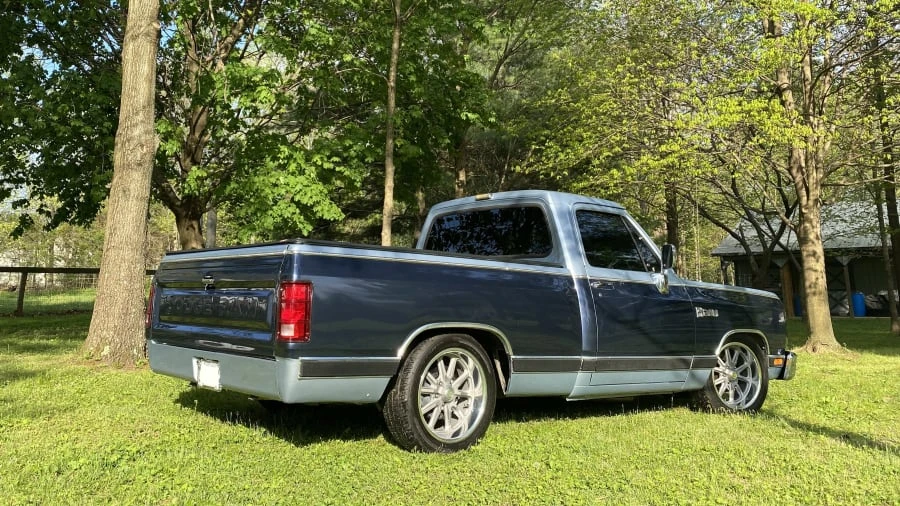 1989 Dodge Ram 1st Gen - Image 2 of 19
