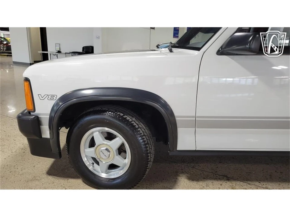 1989 Dodge Dakota 1st Gen - Image 25 of 31