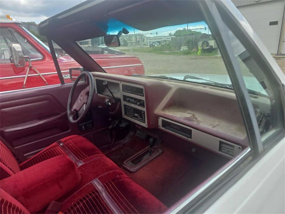 1989 Dodge Dakota 1st Gen - Image 8 of 31