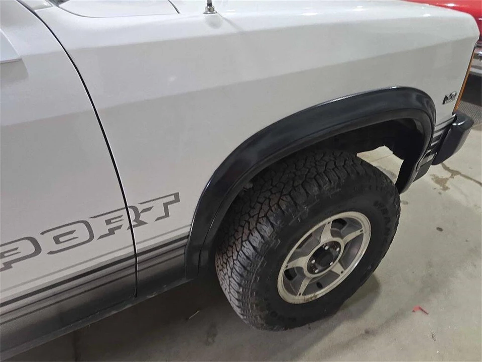 1989 Dodge Dakota 1st Gen - Image 18 of 31
