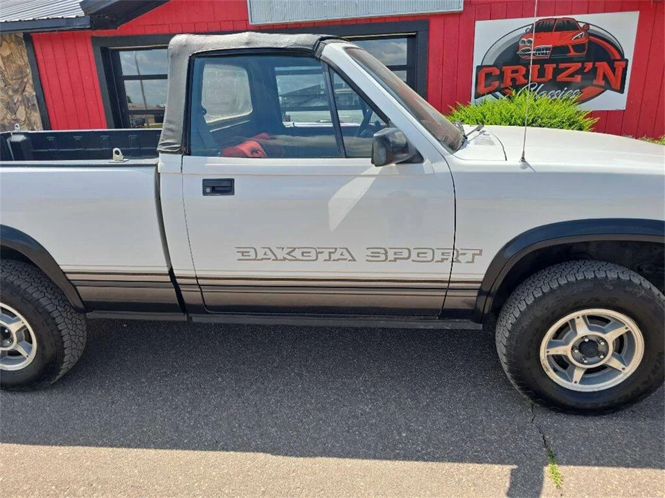 1989 Dodge Dakota 1st Gen - Image 4 of 31