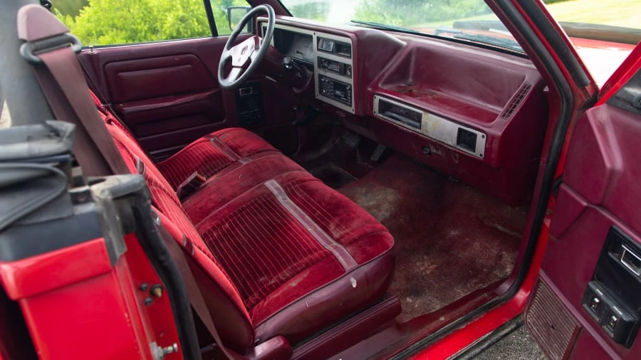 1989 Dodge Dakota 1st Gen - Image 5 of 13
