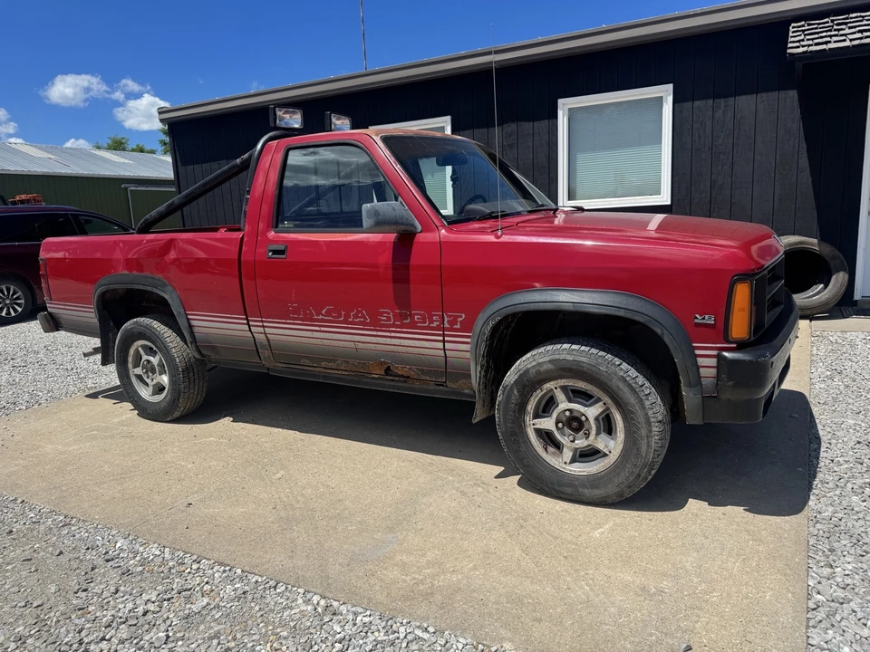 1989 Dodge Dakota 1st Gen - Image 2 of 28