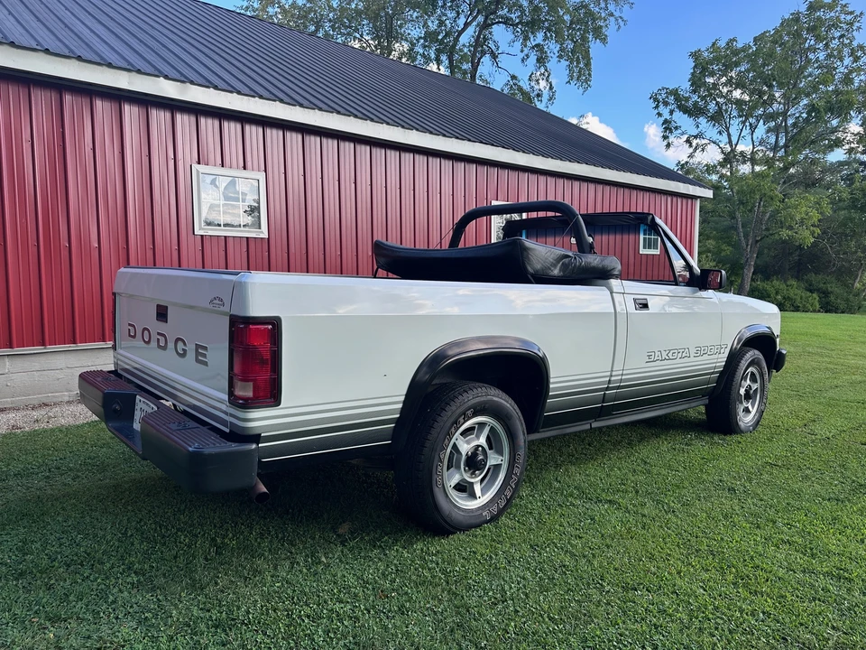 1989 Dodge Dakota 1st Gen - Image 7 of 31
